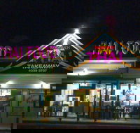 Redlynch Thai Takeaway - Book Restaurant