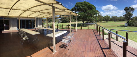 The Country Club - Vincentia - Book Restaurant 0