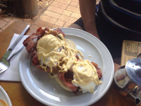 Beans & Bagels Espresso Bar - Book Restaurant 0