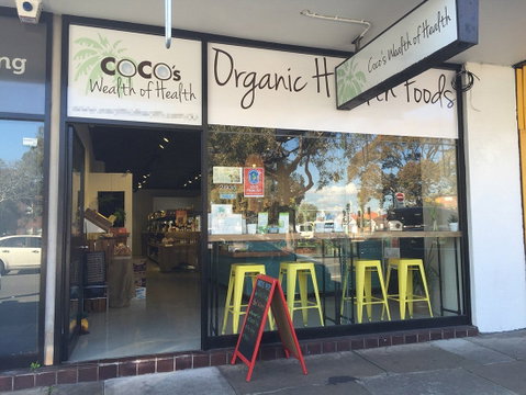 Coco's Wealth Of Health - Book Restaurant 0
