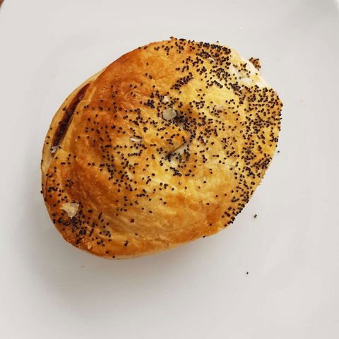 Husky Bakery And Cafe - Book Restaurant 0