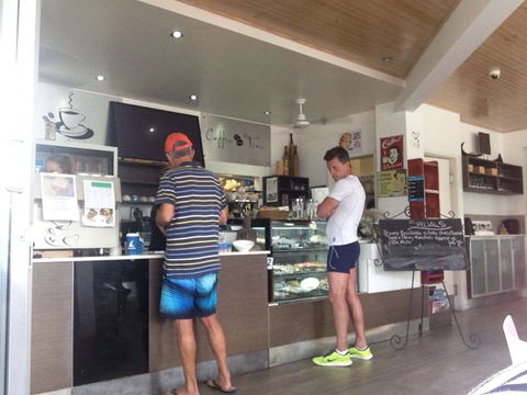 One On La Balsa Cafe - Book Restaurant 0