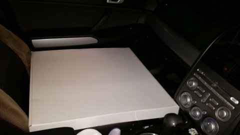 Tippy's Pizza - Book Restaurant 0