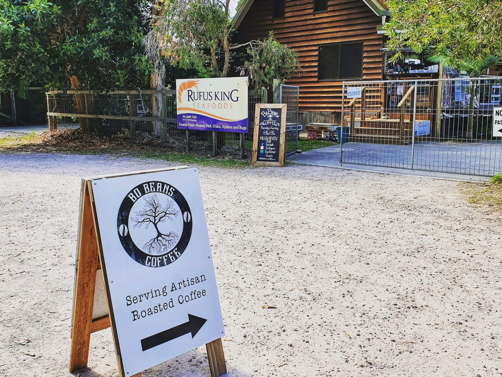 North Stradbroke Island QLD Book Restaurant