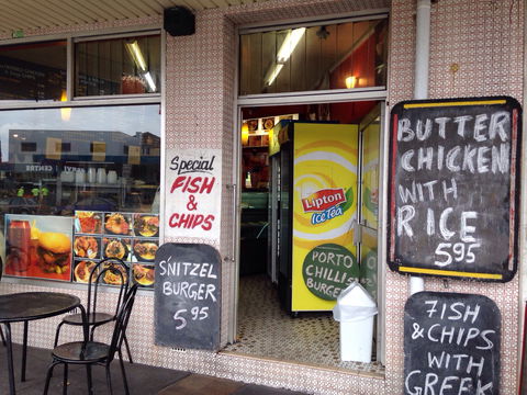 Matraville Chickens - Book Restaurant 0