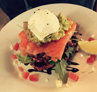 Red Brick Cafe - Book Restaurant