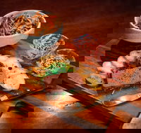 Thai Asian House - Book Restaurant