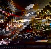Yazzbar - Book Restaurant