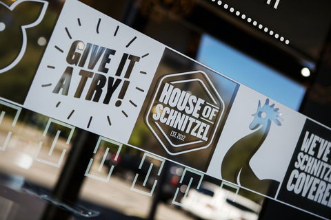 Mount Pleasant Hotel - Gympie - Book Restaurant 0