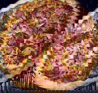 Slice Pizza and Pasta - Book Restaurant