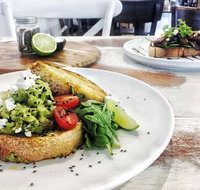 Westport  Lee Cafe - Book Restaurant