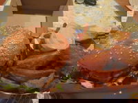 Zigzag Burgers n' Salads