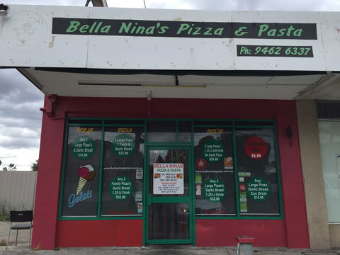 Bella Ninas Pizza And Pasta - Book Restaurant 0