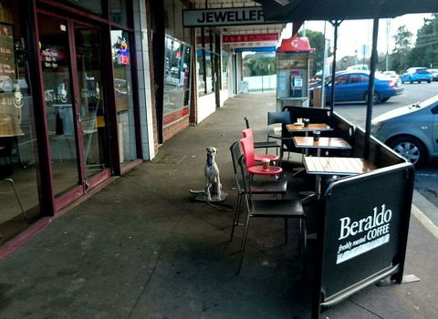 Burwood Food 4 U - Book Restaurant 0