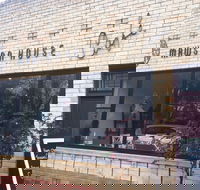 Mawson House Cafe - Book Restaurant