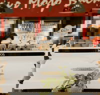 MOJOs in the Marketplace - Book Restaurant