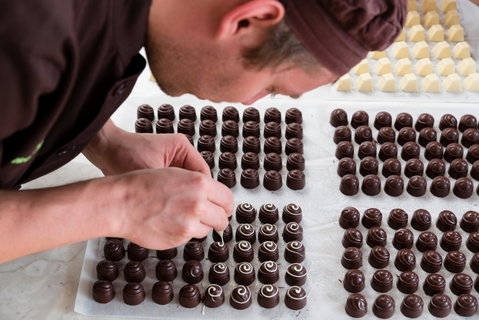 Mornington Peninsula Chocolaterie & Ice Creamery - Book Restaurant 2