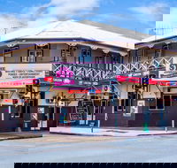 Old Sydney Hotel - Maryborough - Book Restaurant