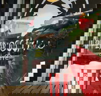 Pinocchio Caffe - Book Restaurant