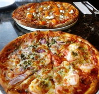 Roy's on Melville - Book Restaurant