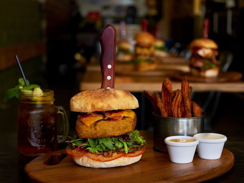 Spitfire Restaurant And Grill - Book Restaurant 2