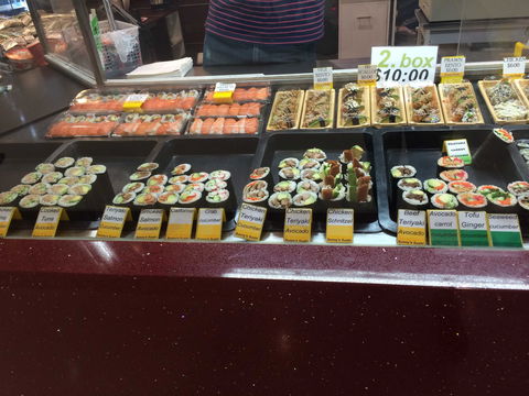 Sunny's Sushi - Book Restaurant 0