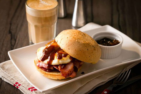 The Coffee Club - Springfield - Book Restaurant 0
