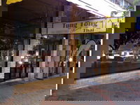 Tung Tong Roong Thai