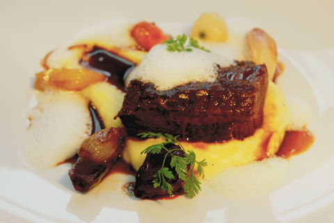 Bistro Du Monde - Book Restaurant 1