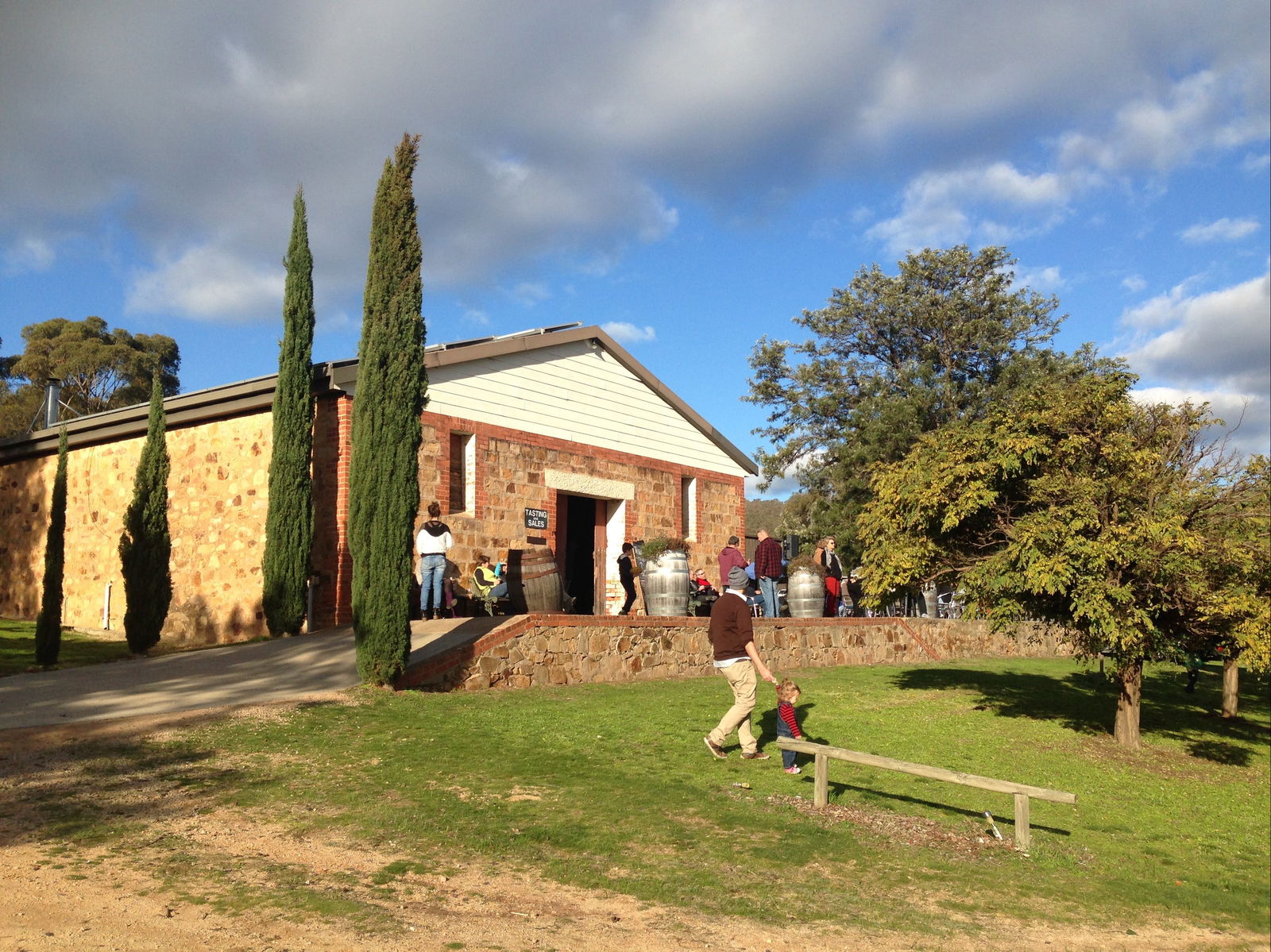 Taminick VIC Book Restaurant