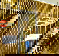 Eatons Hill Hotel - Book Restaurant