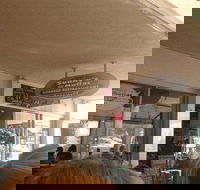 Sunny's  Moffat - Book Restaurant