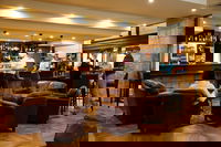 The Legends Grill and Bar