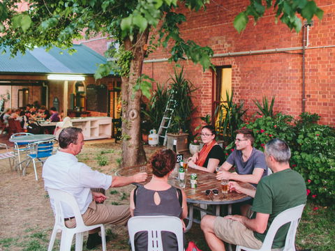 Victoria Hotel Bistro - Book Restaurant 0