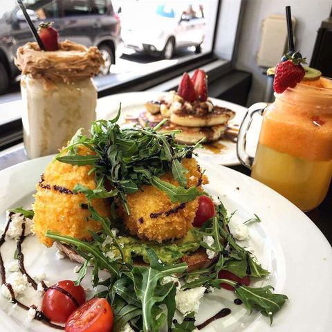 Belmore Grounds - Book Restaurant 0