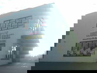 Greedy Guts Lunchbar