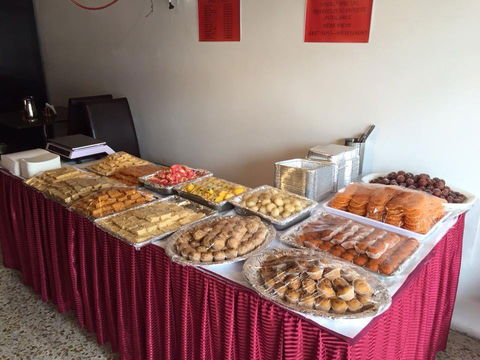 Indioz Tandoori Restaurant - Book Restaurant 0
