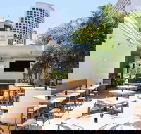 Jimmy's on the Mall - Book Restaurant