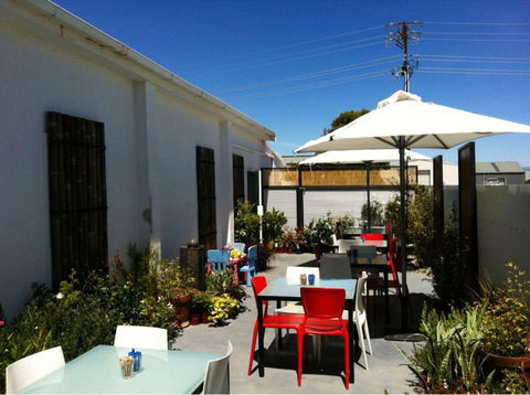 Mahalia Coffee House - Book Restaurant 0