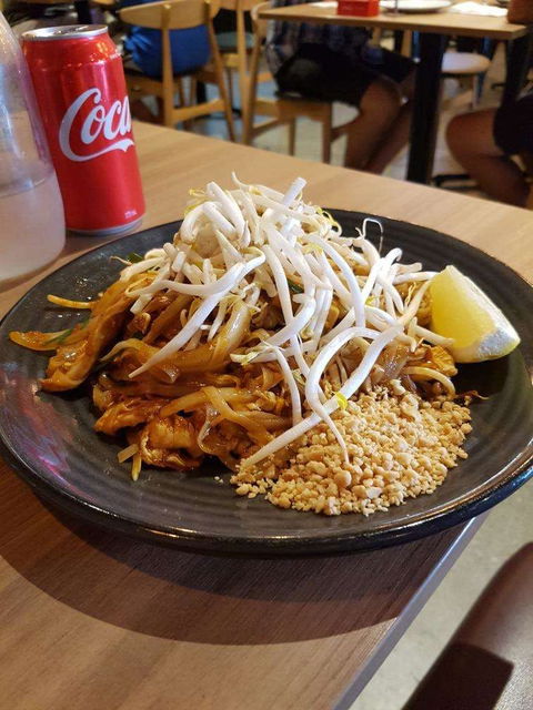 Peak Thai - Book Restaurant 0