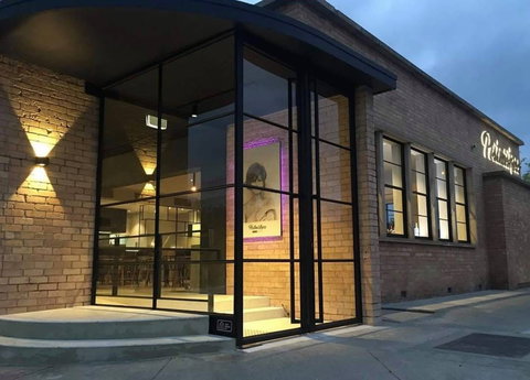 Postmistress - Book Restaurant 0