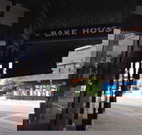 Ionsky's Bake House - Book Restaurant