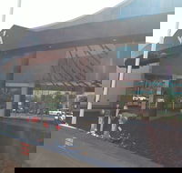 Magpies Waitara - Book Restaurant