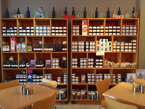 Perenti Cafe - Book Restaurant 0