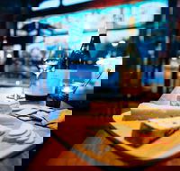 Underwood Wine Bar - Book Restaurant