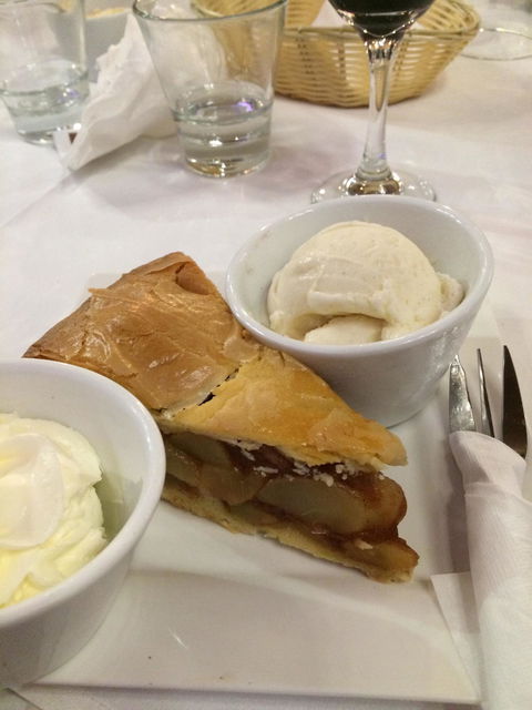 Cafe Va Bene - Book Restaurant 7