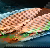 One Ate Tea - Book Restaurant