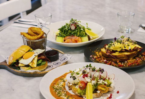 The Jolly Miller Café - Altona Meadows - Book Restaurant 0