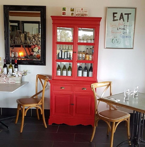 The Little Red Pantry - Book Restaurant 0