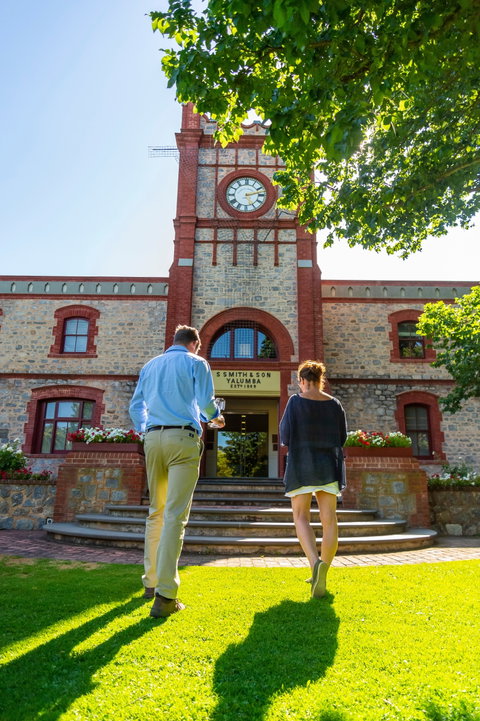 Yalumba - Book Restaurant 2